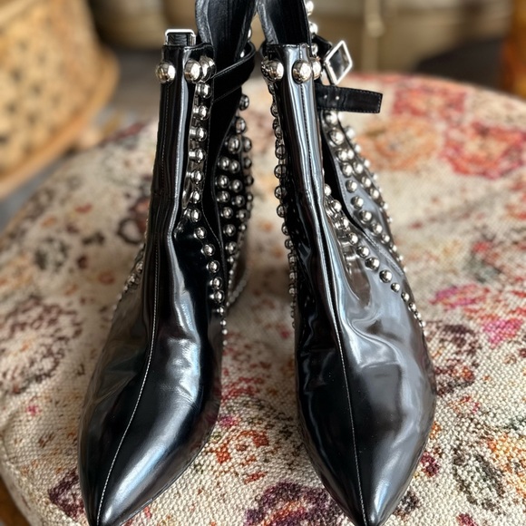 Studded Black Ankle Boots patent Jeffrey Campbell stylish booties - Picture 8 of 9